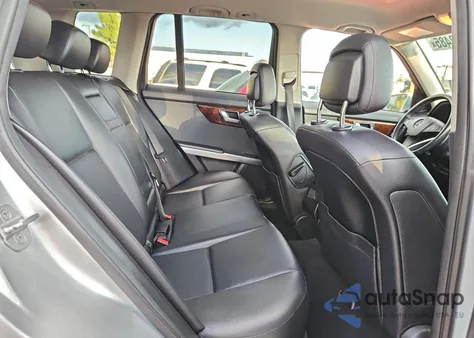 2012 Mercedes-Benz Glk 350 z USA, uszkodzony, nr VIN WDCGG5GB8CF749025